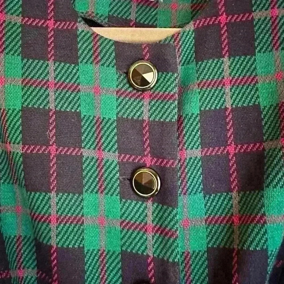 Vintage Leslie Fay Plaid Suit Blazer With Jeweled Buttons Size 8P - Picture 6 of 6